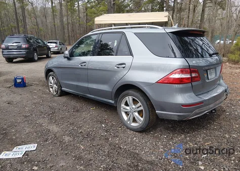 2013 Mercedes-Benz Ml 350 z USA, uszkodzony, nr VIN 4JGDA5JB6DA176607